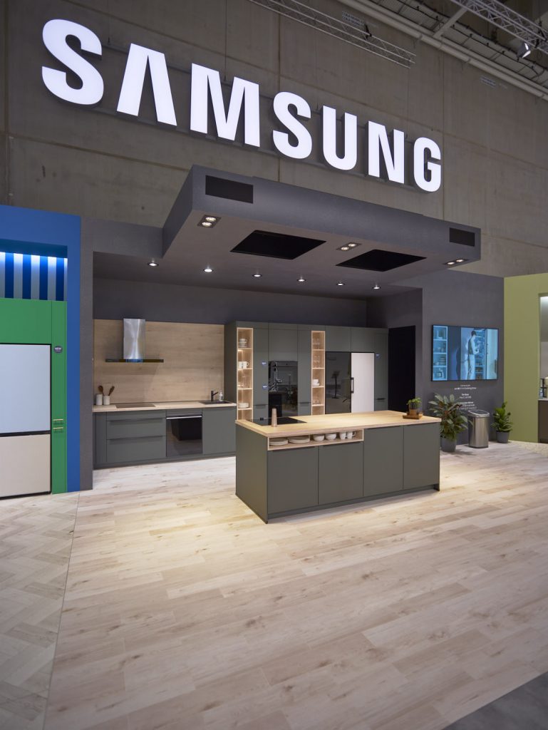 Der Kühlschrank passend zum Outfit